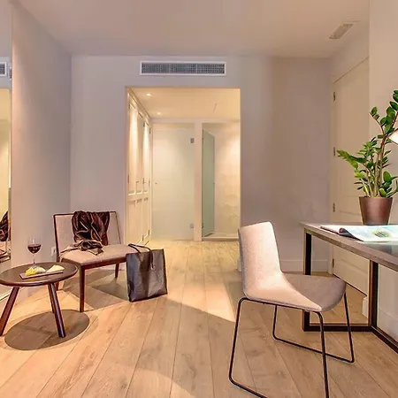 Calatrava (adults Only) Otel